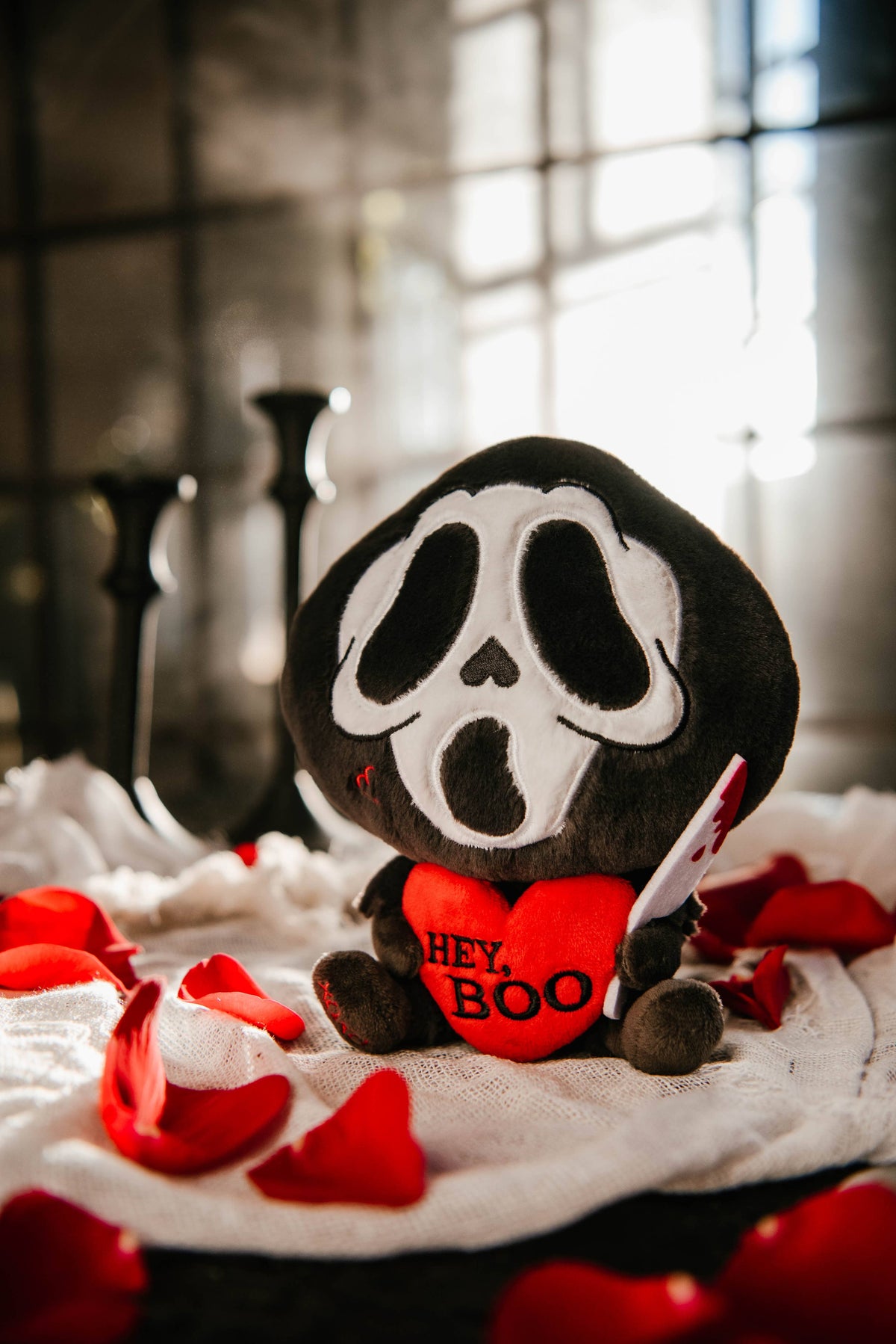 Title
Ghostface-Inspired Horror Plush “Hey, Boo” –  Funny Halloween Gift